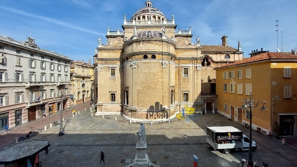 Ufficio Piazza Garibaldi · Parma · Rif. CIU36 · foto 1