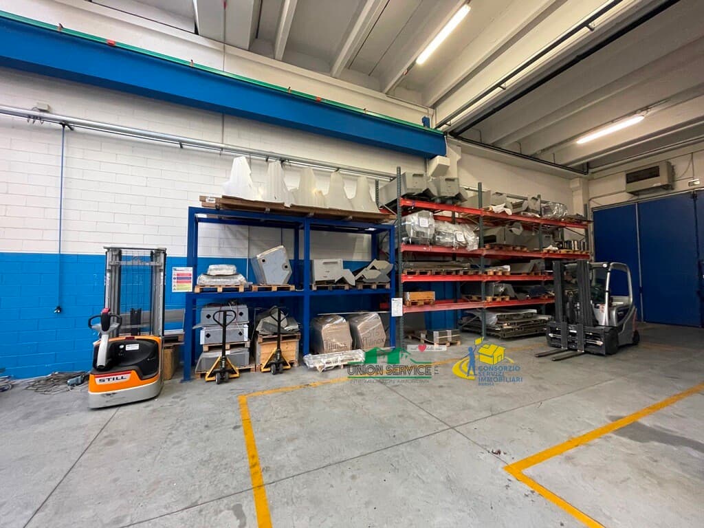 Capannone con uffici Sala · Sala Baganza · Rif. A372 · foto 4