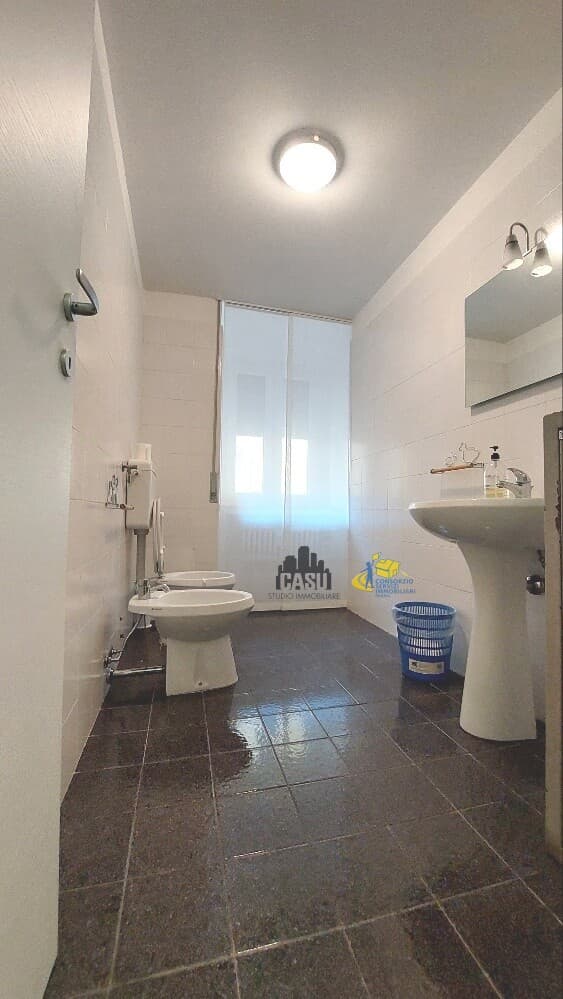 Ufficio Piazza Garibaldi · Parma · Rif. CIU36 · foto 17