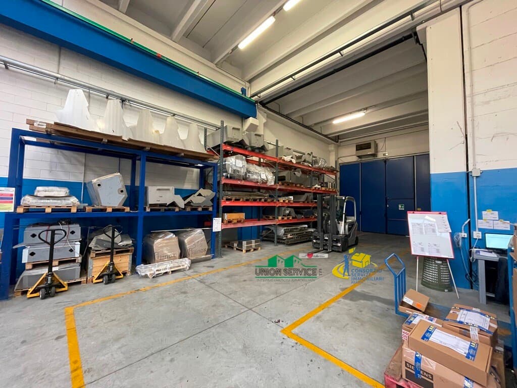 Capannone con uffici Sala · Sala Baganza · Rif. A372 · foto 3
