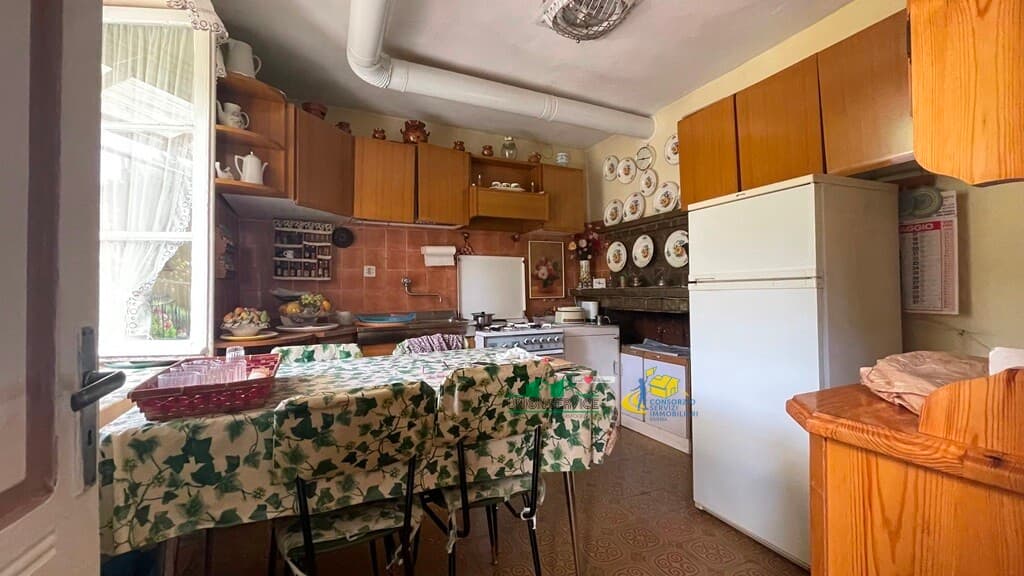 Indipendente Tizzano · Tizzano Val Parma · Rif. 1009 · foto 10