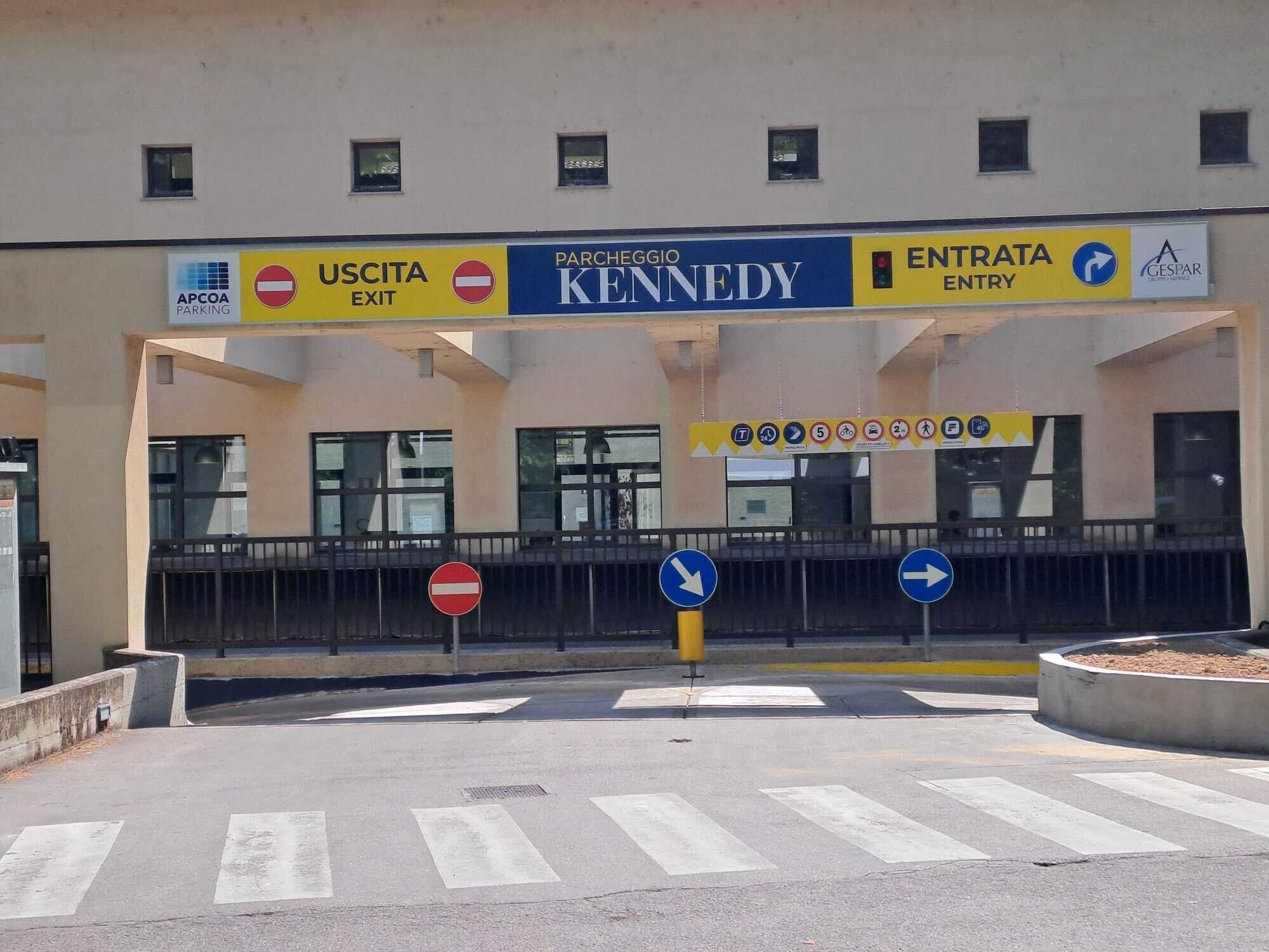 Kennedy · Parma · Rif. 342 · foto 12