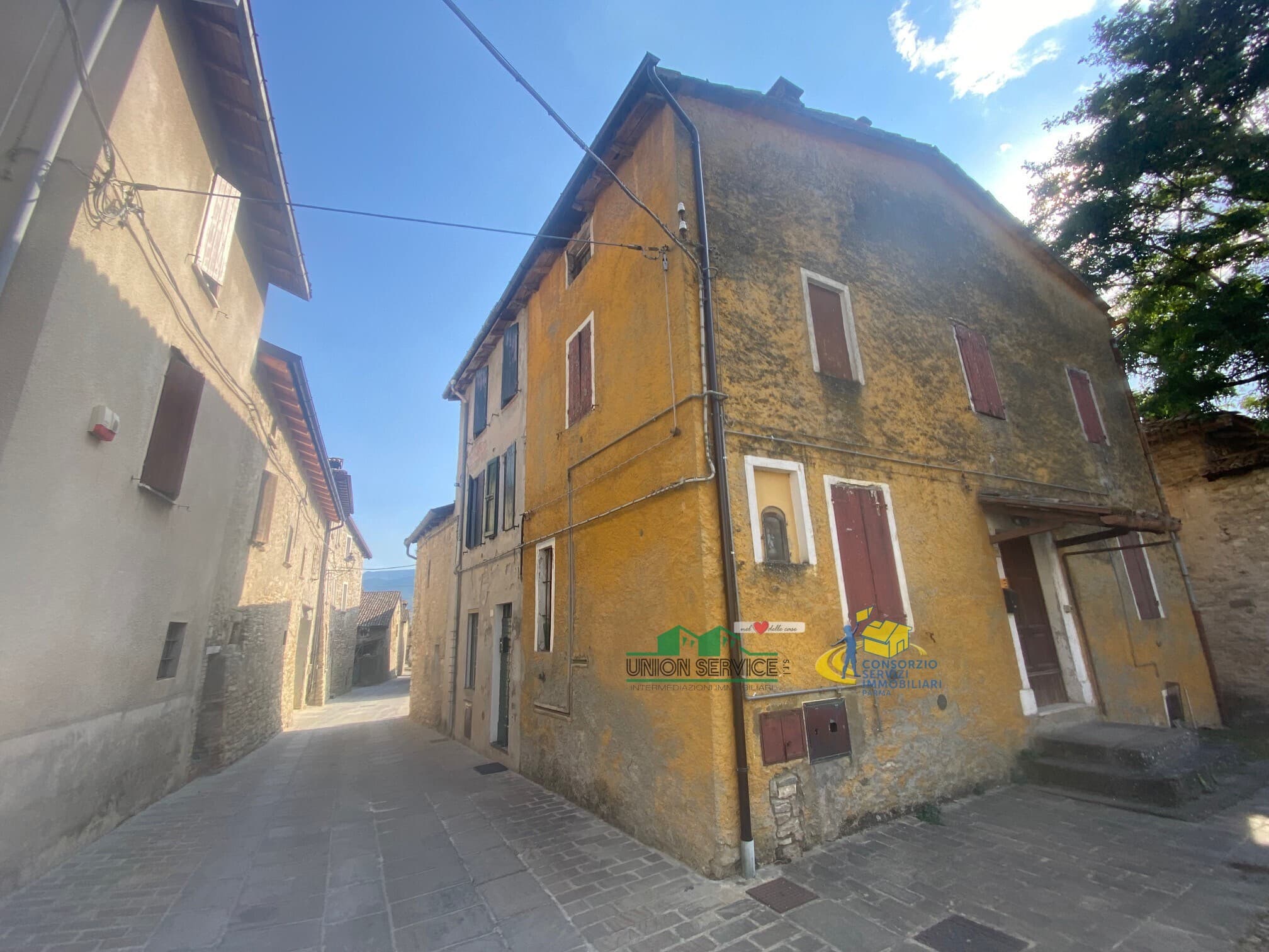 casa semindipendente · Terenzo · Rif. 959 · foto 2