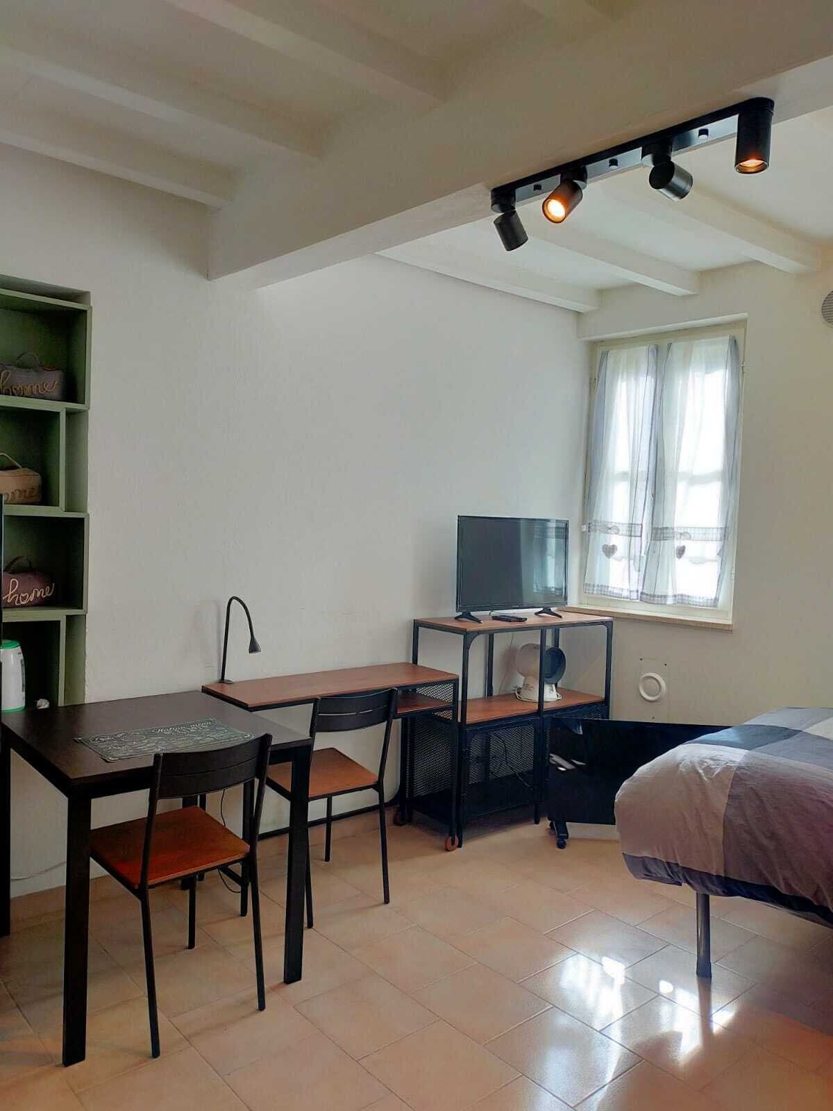Palazzo / Edificio Parma · 1241 · foto 19