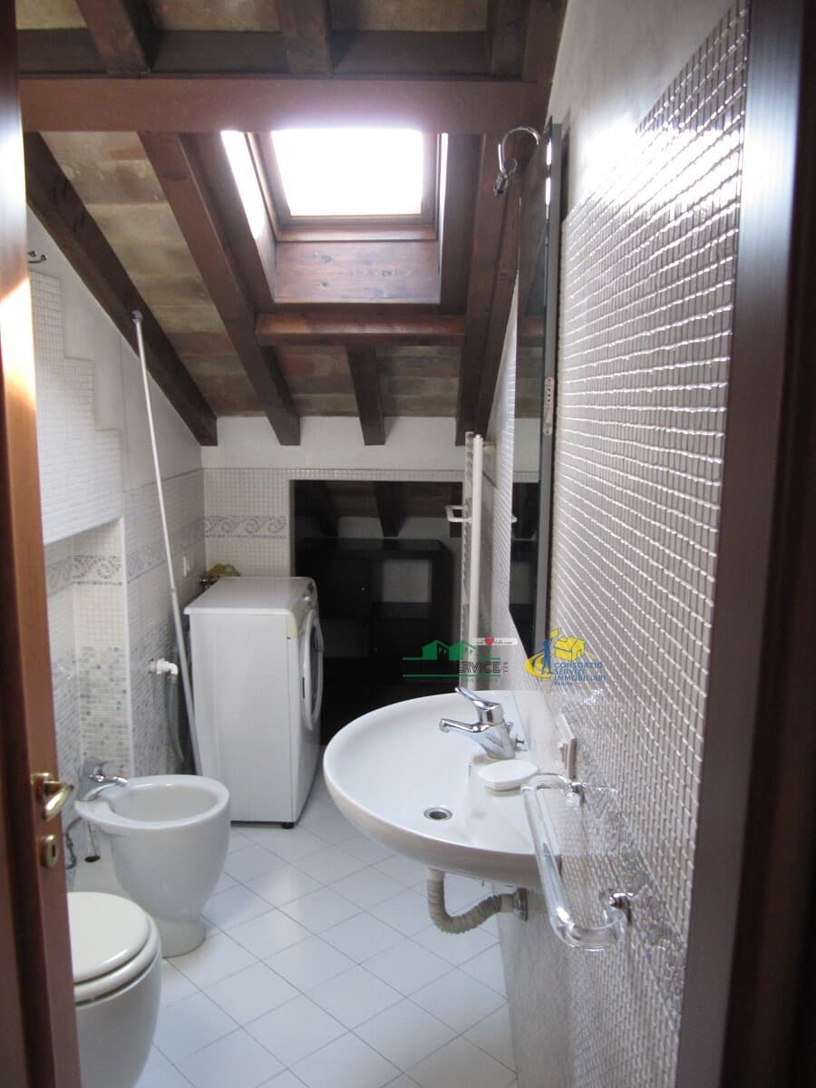 2 camere Parma · 10972 · foto 3